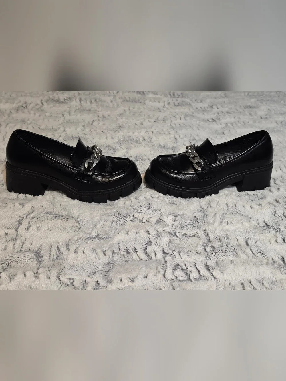 Dirty Laundry Nirvana Chill Black Chunky Platform Chain Loafers. Like NEW! S:8.5